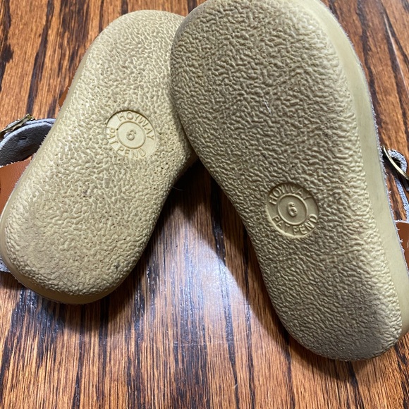 Sun-San Salt Water Sandals, Surfer style, Hook & Loop, Tan, Toddler 6 - Picture 4 of 8